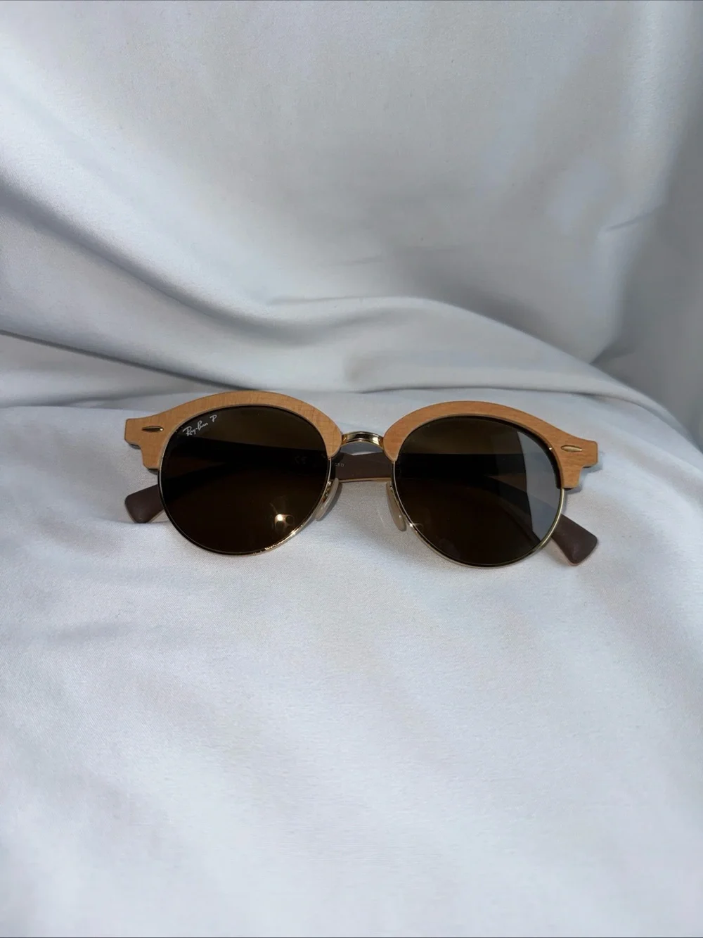 Ray-Ban Brown Wood-Style Round Frame Sunglasses with Dark Lenses